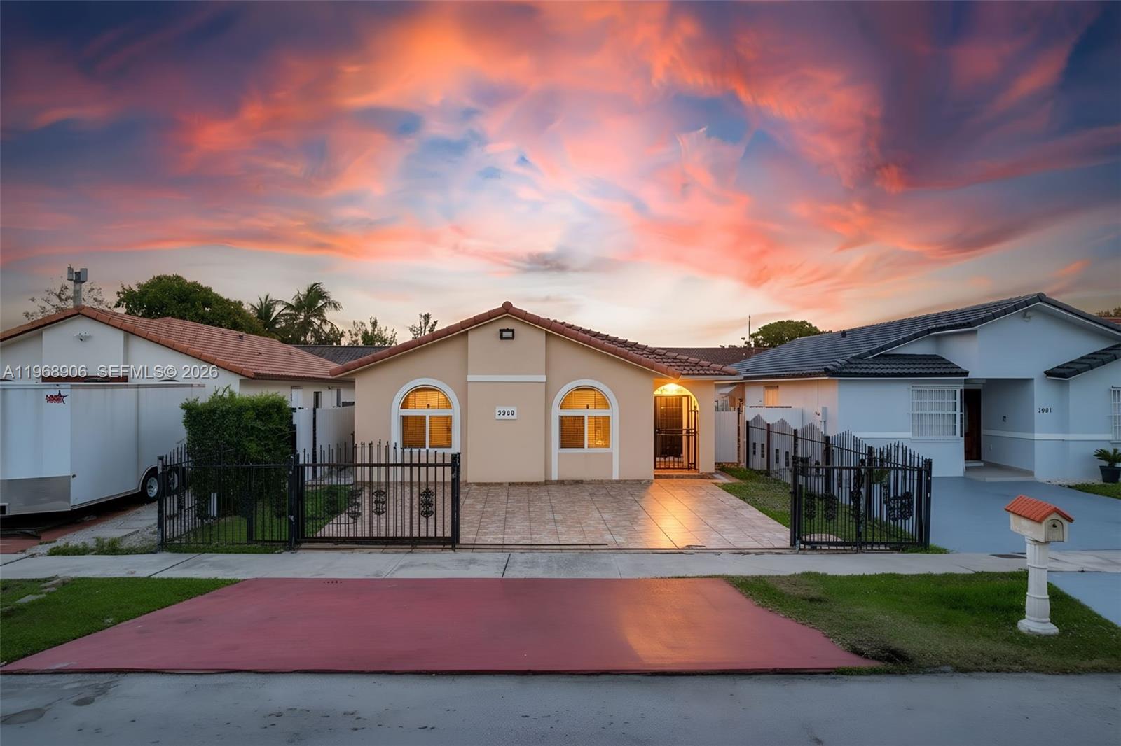 MELENA SUB - Residential