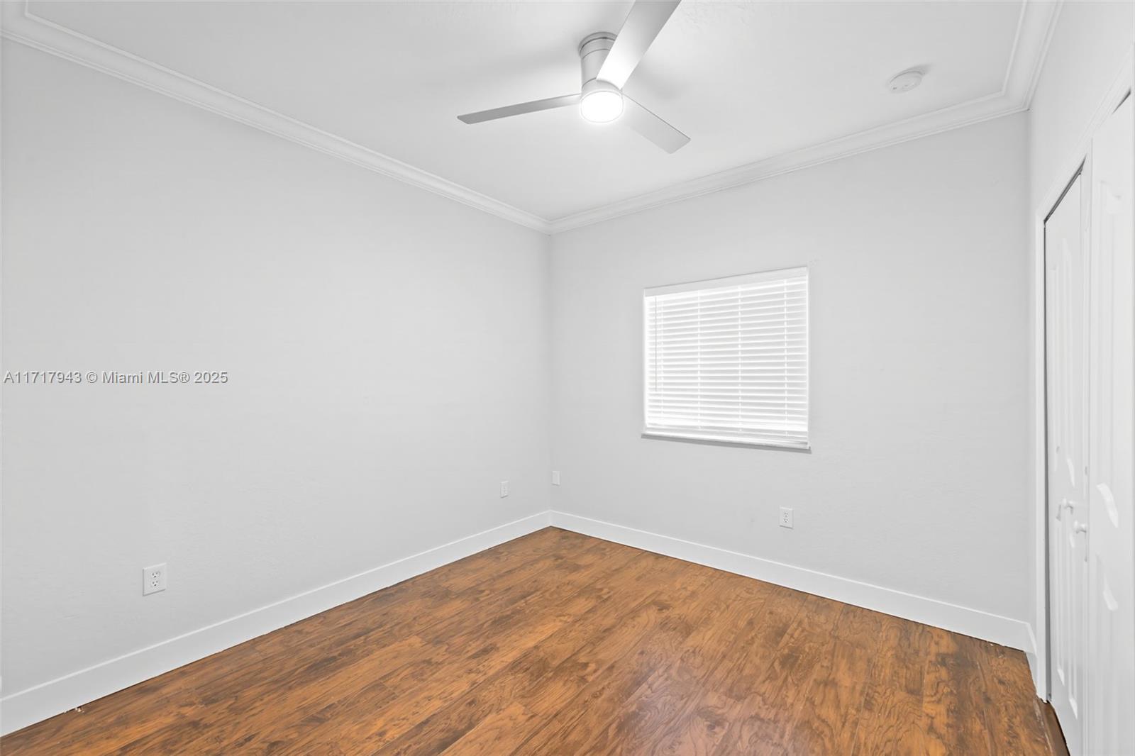 OLD BISCAYNE VILLAS CONDO - Residential