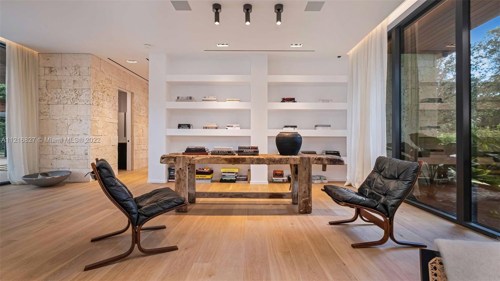 HAMMOCK PARK - Residential