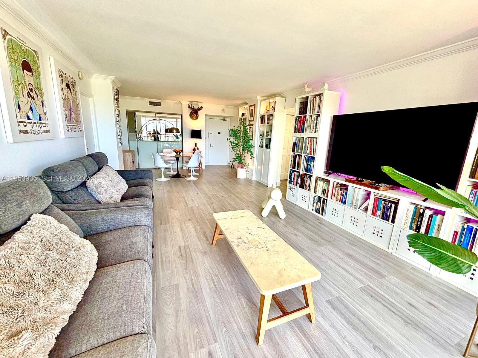 CORONADO CONDO- TOWER II - Residential