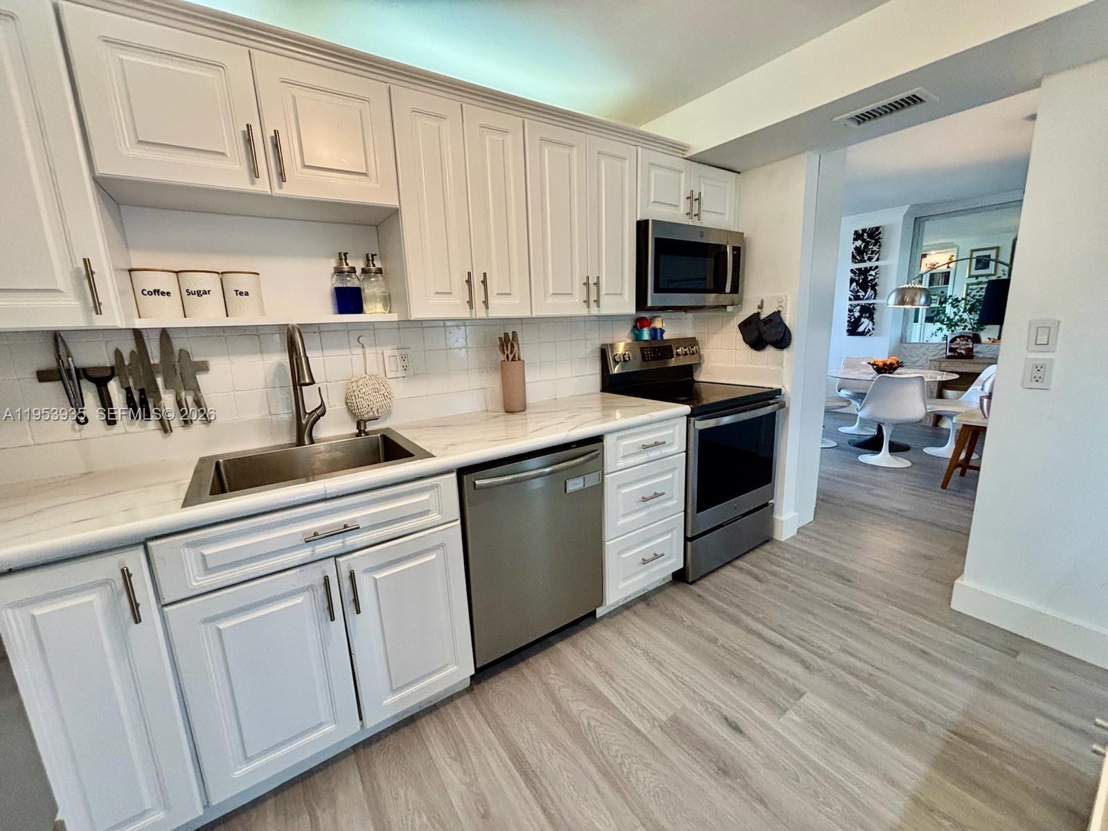 CORONADO CONDO- TOWER II - Residential