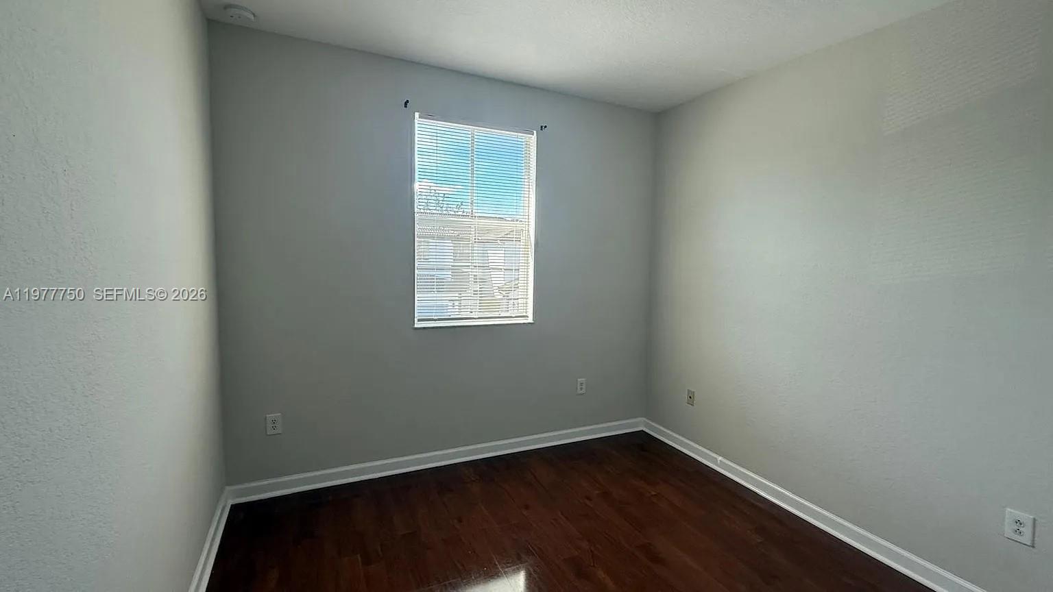 DORAL ISLES NORTH SEC TWO - Residential Lease