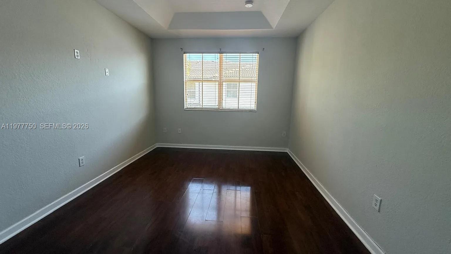 DORAL ISLES NORTH SEC TWO - Residential Lease