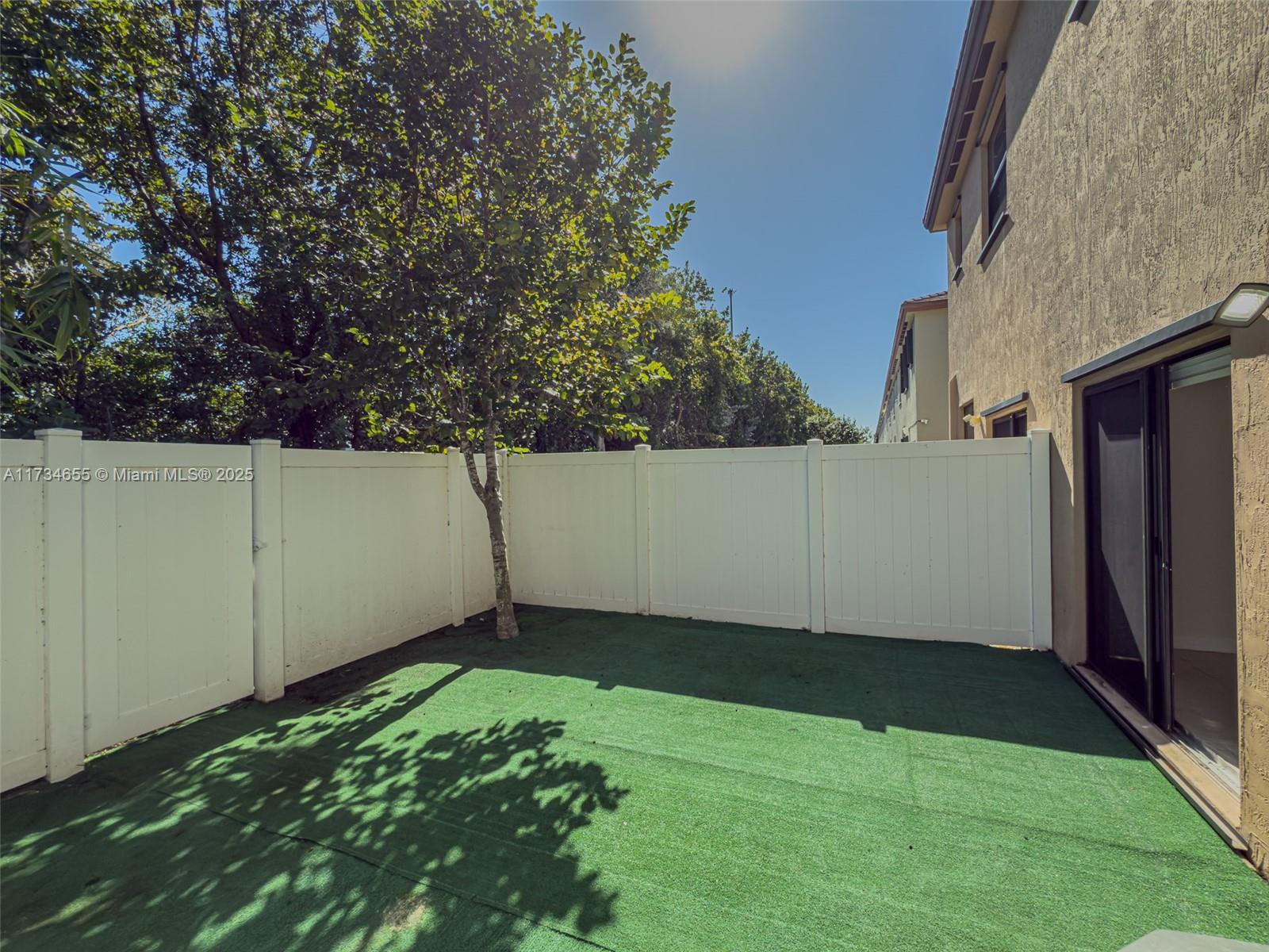 AQUABELLA SECTION TWO - Residential