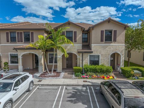 10629 W 32nd Ln Miami Lakes FL 33018