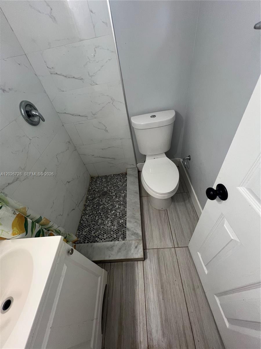 ORCHARD VILLA - Residential