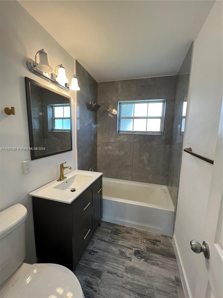 PORT MALABAR - Residential Lease