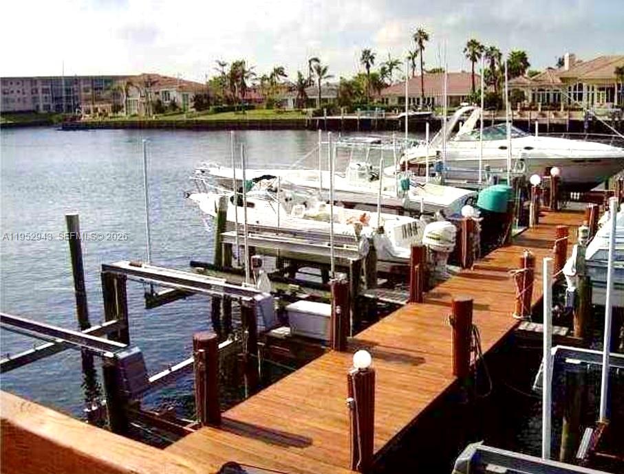 OVERLOOK CONDO - Residential