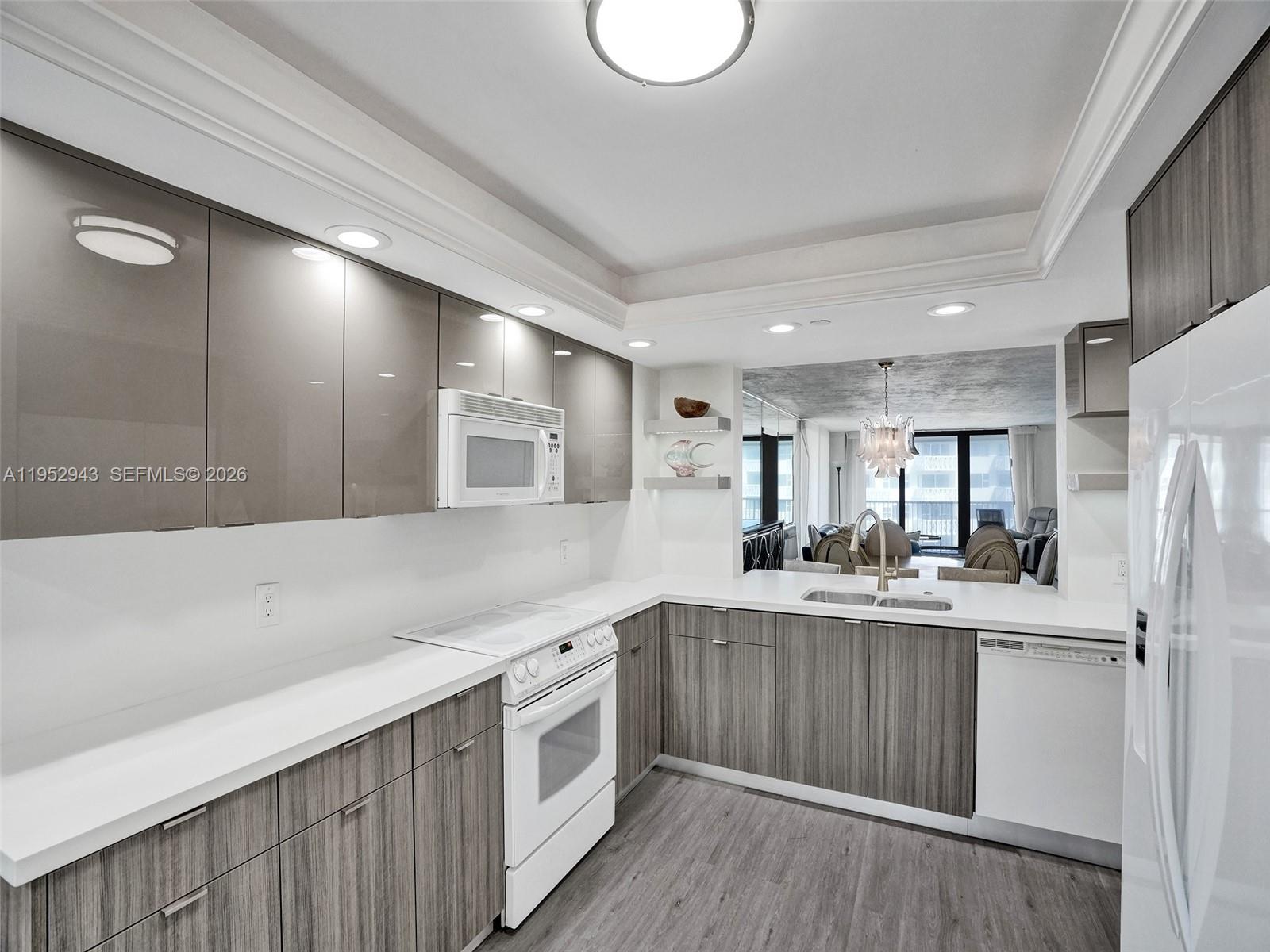 OVERLOOK CONDO - Residential