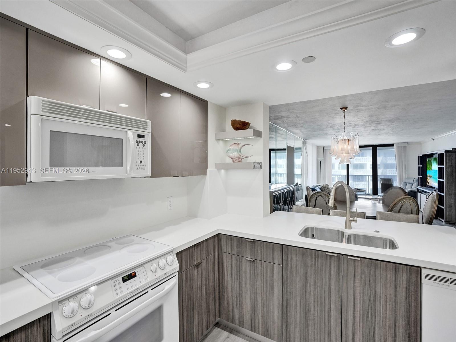 OVERLOOK CONDO - Residential