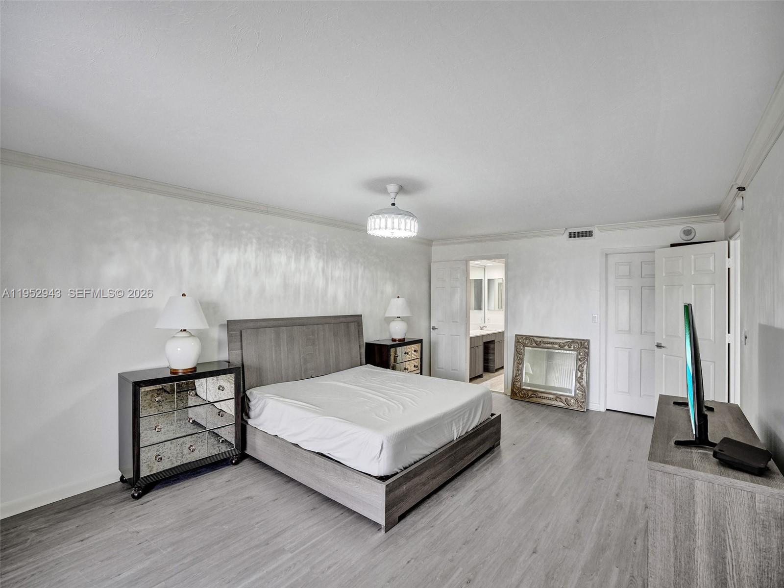 OVERLOOK CONDO - Residential