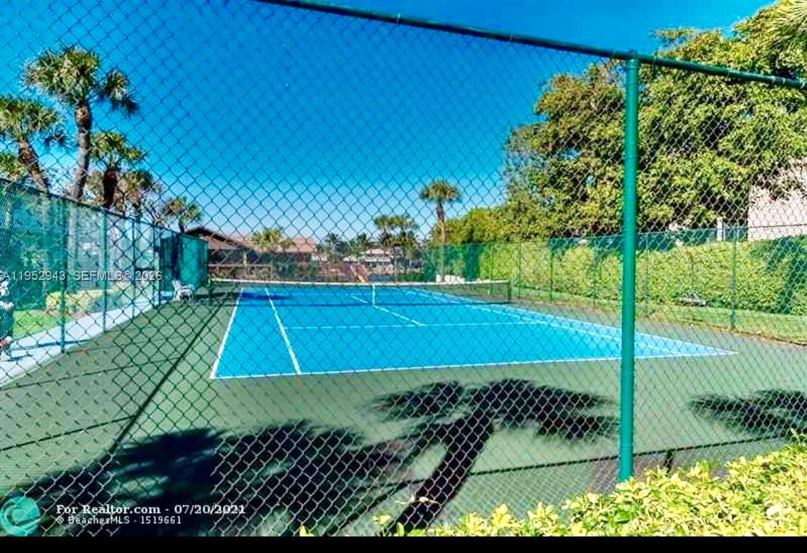 OVERLOOK CONDO - Residential