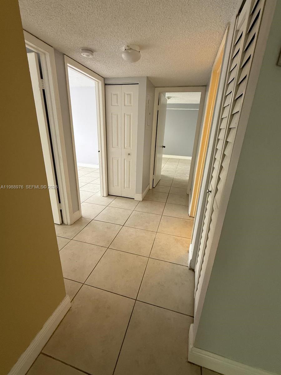 ¤INTERNATIONAL PARK I COND - Residential