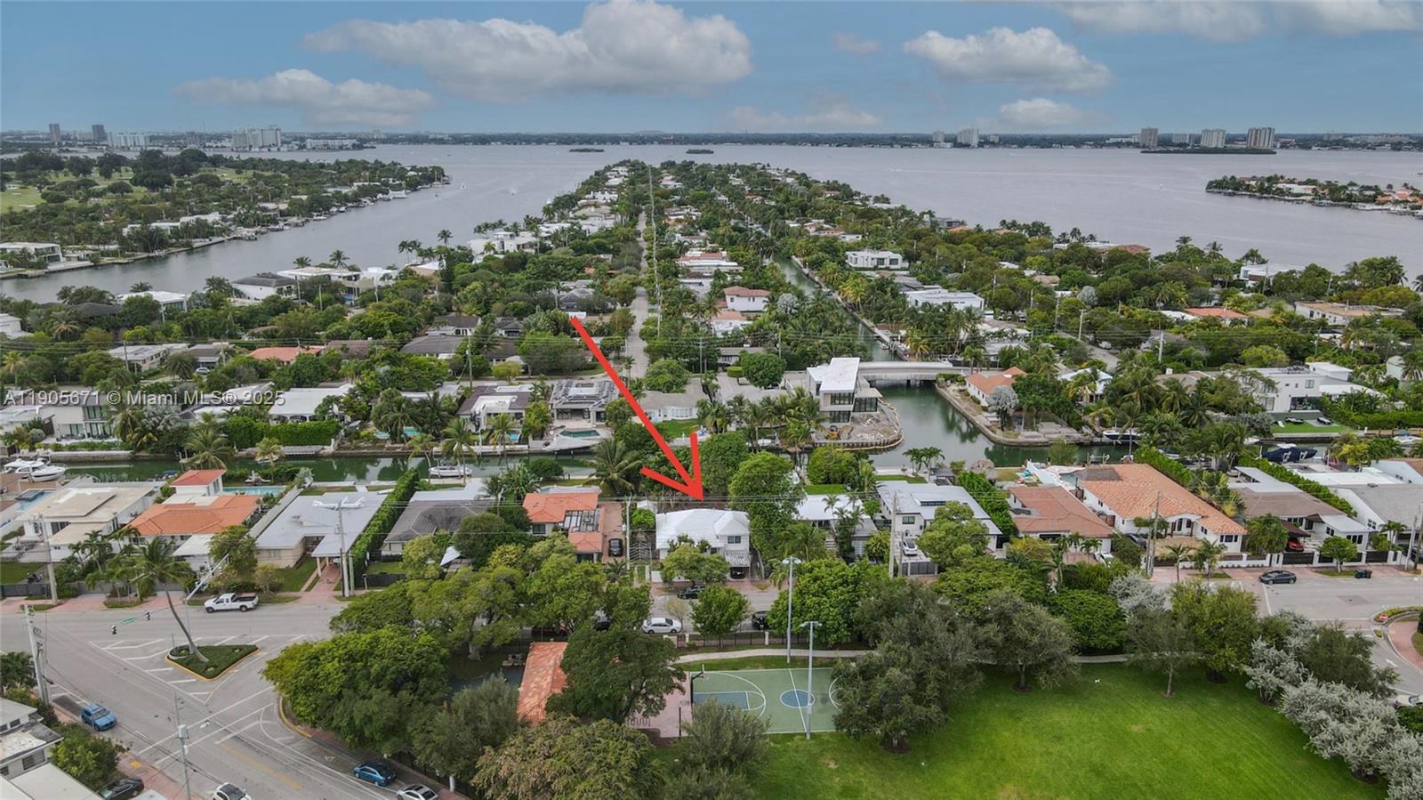 BISCAYNE POINT - Residential