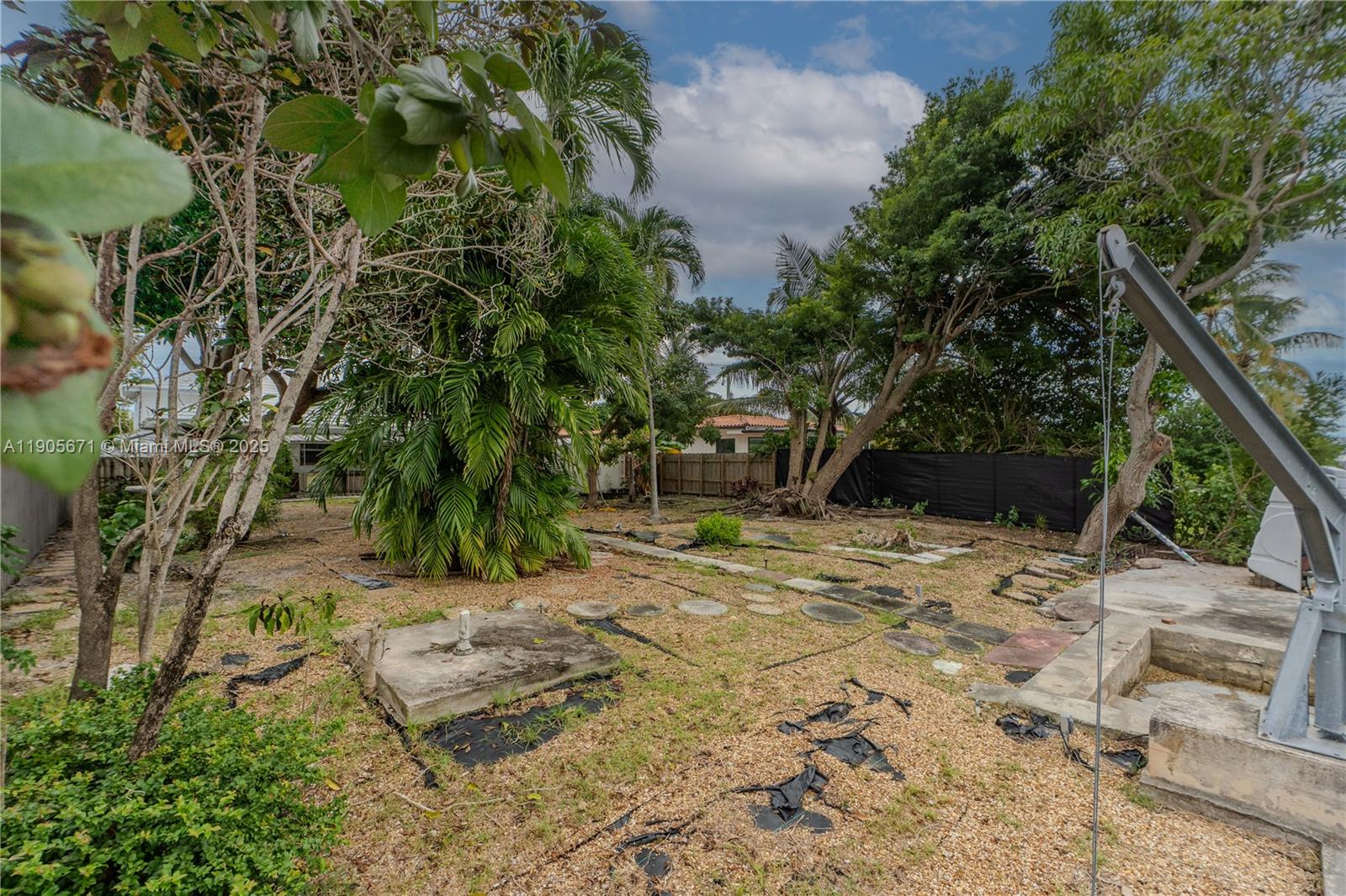 BISCAYNE POINT - Residential