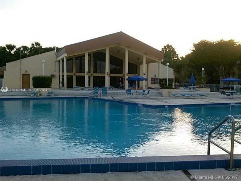 PROMENADE AT KENDALE LAKE - Residential Lease