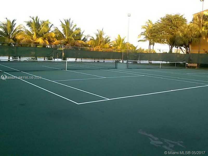 PROMENADE AT KENDALE LAKE - Residential Lease