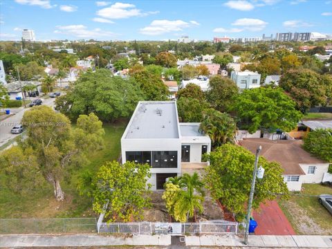 2285 SW 17th Ter Miami FL 33145