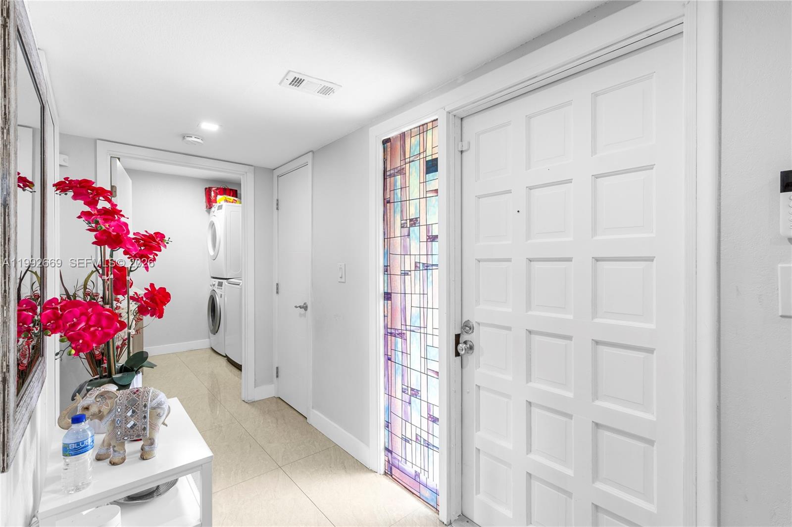 8920 Palm Tree Ln 8920