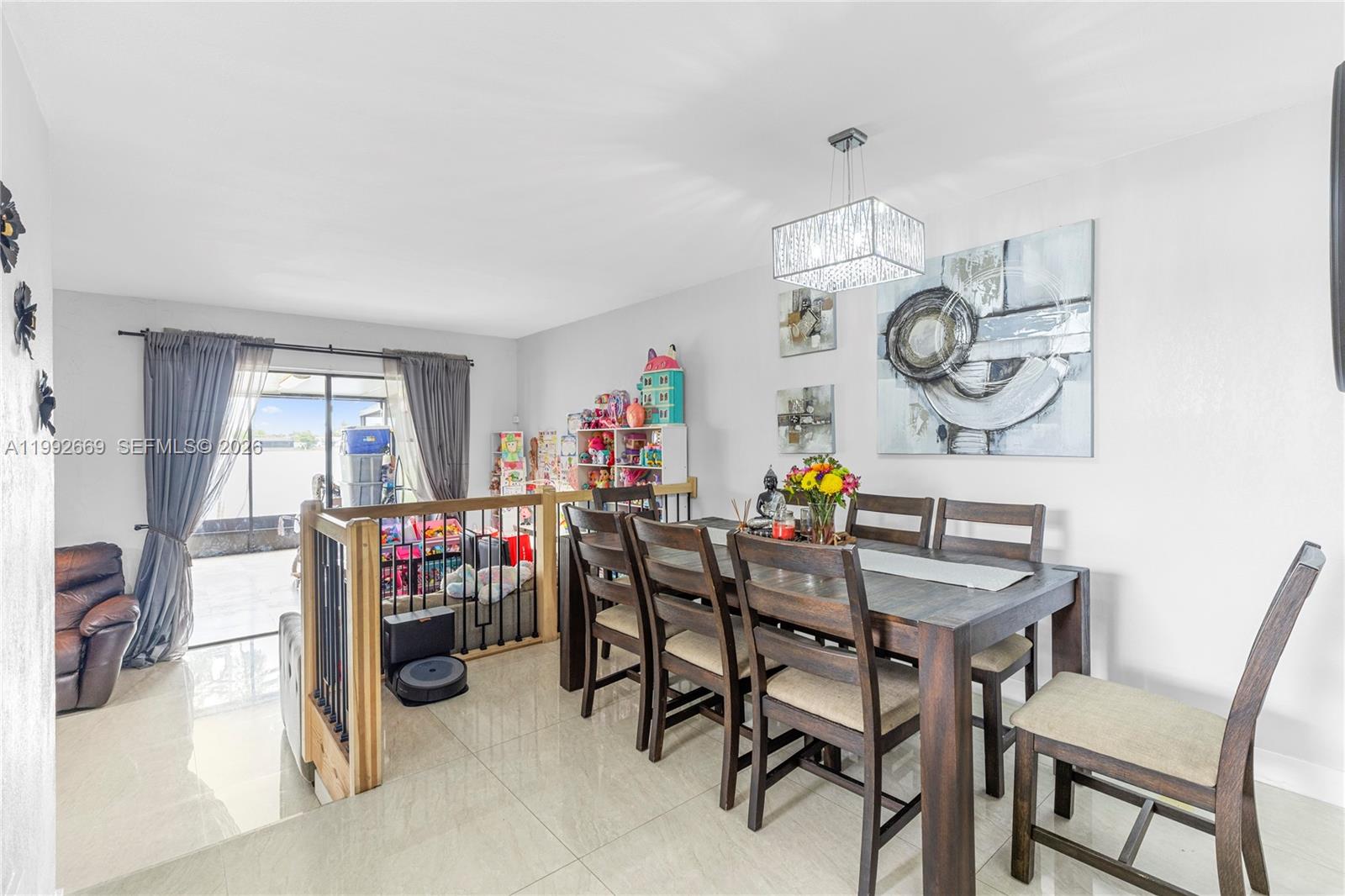 WESTVIEW CONDOMINIUM NO O - Residential