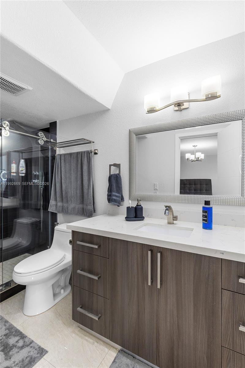 WESTVIEW CONDOMINIUM NO O - Residential