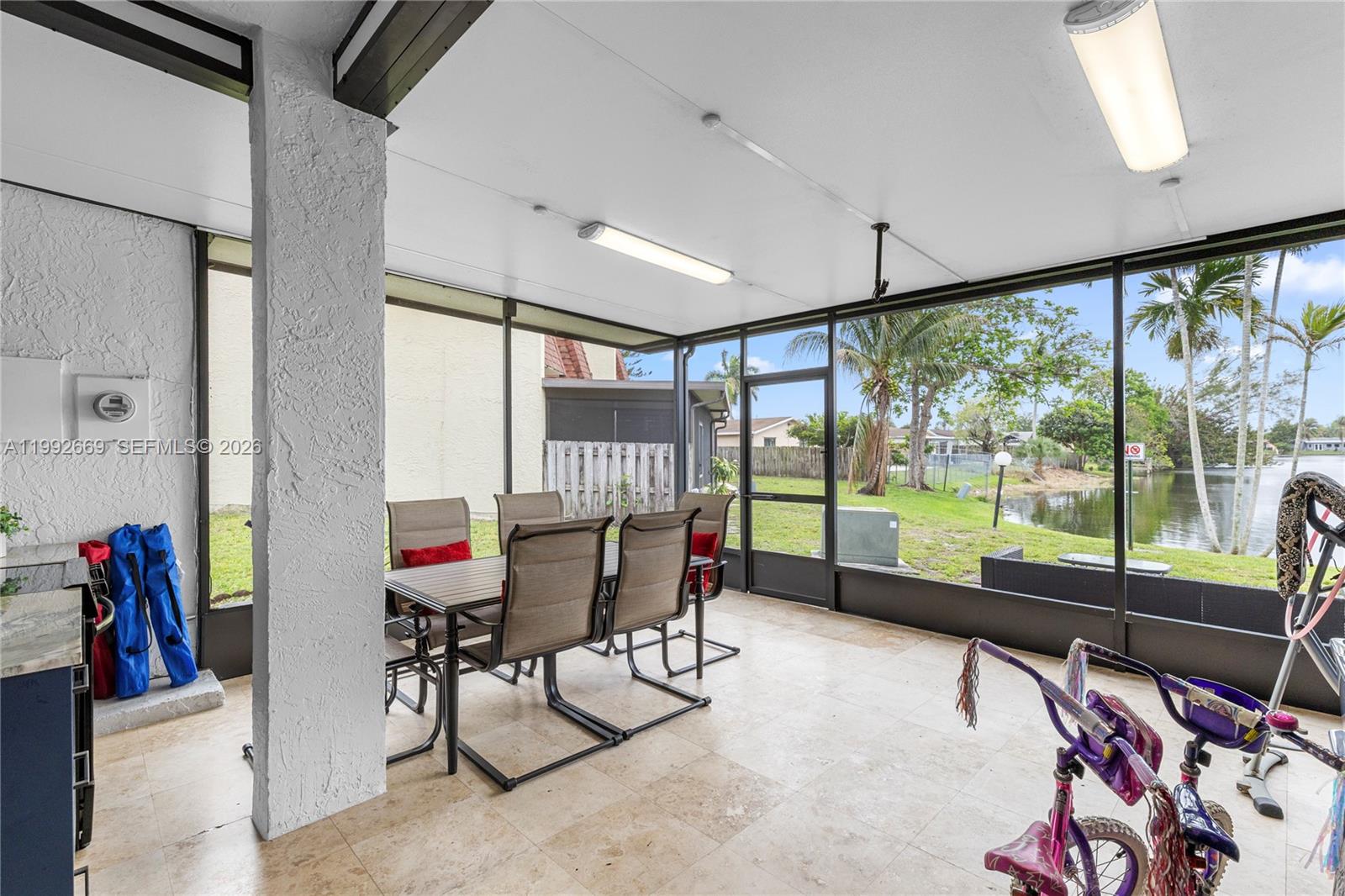 WESTVIEW CONDOMINIUM NO O - Residential