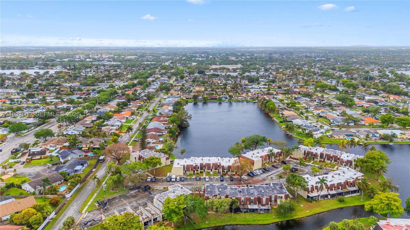 WESTVIEW CONDOMINIUM NO O - Residential