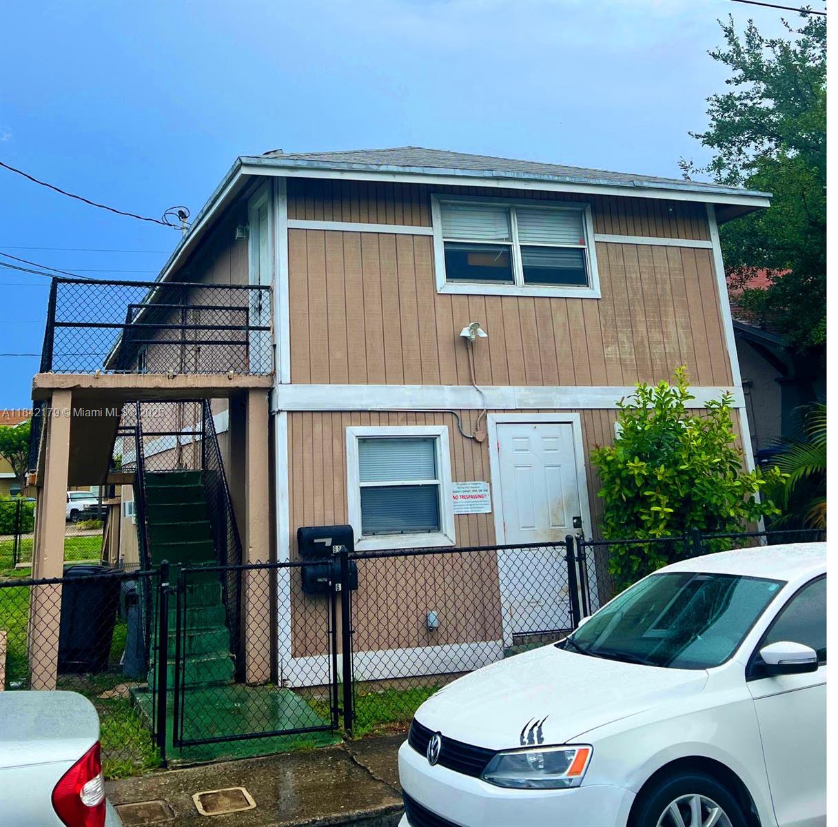 616-618 13th St, West Palm Beach, FL, 33401/$499,000 4 616-618 13th St