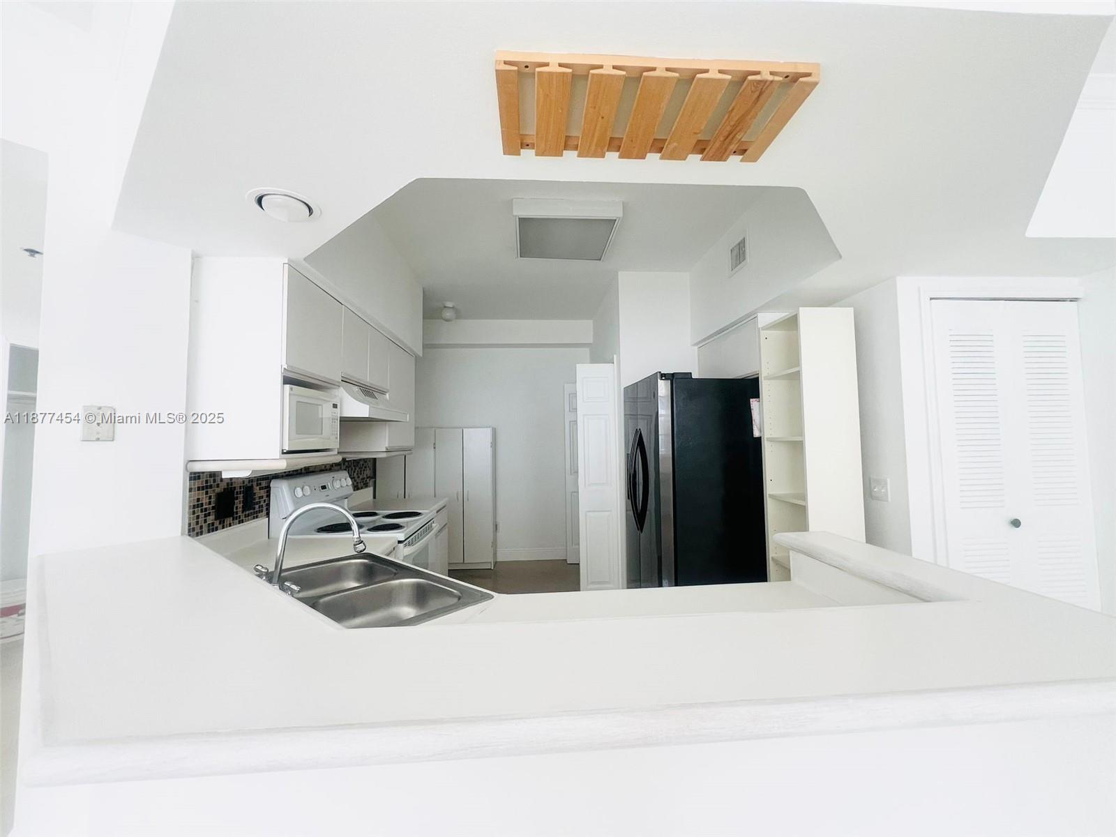 VILLAGE BY THE BAY CONDO - Residential Lease