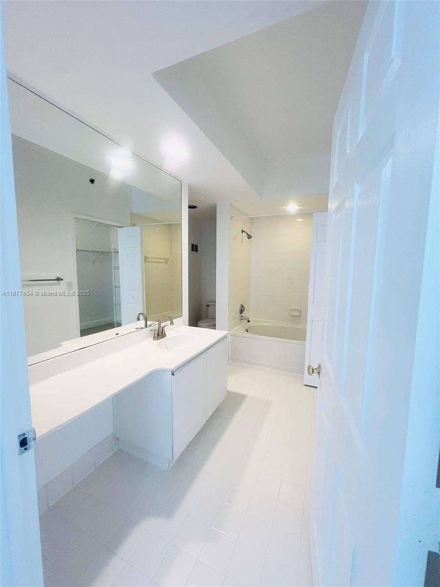 VILLAGE BY THE BAY CONDO - Residential Lease