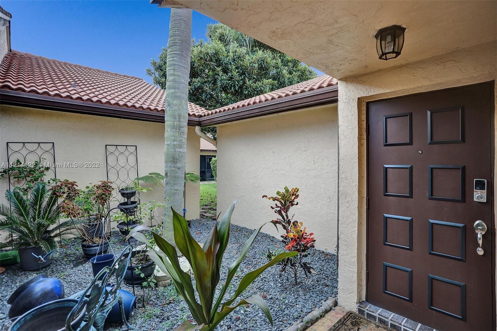 BROOKWOOD GARDENS - Residential