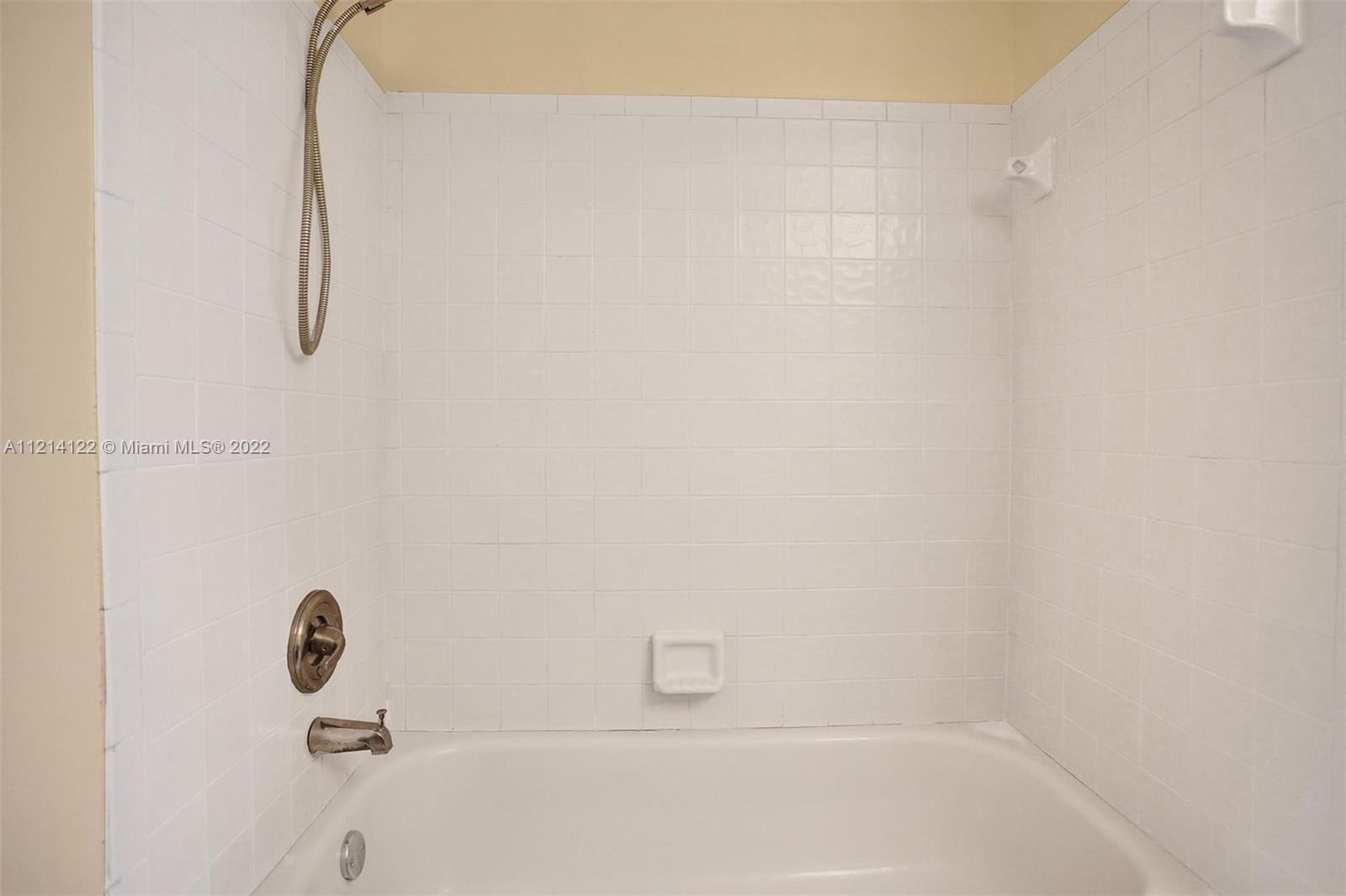 BROOKWOOD GARDENS - Residential