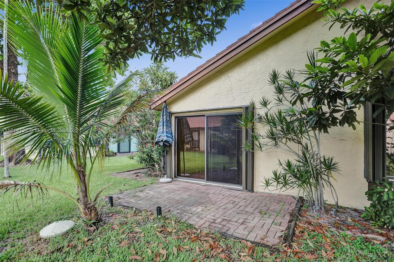 BROOKWOOD GARDENS - Residential