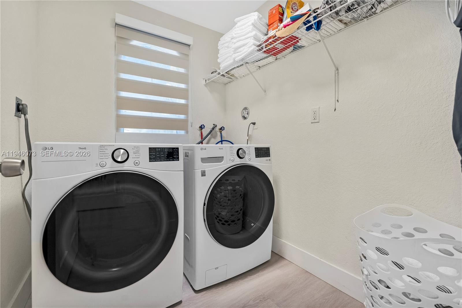 SILVERCREST LAKE ESTATES - Residential