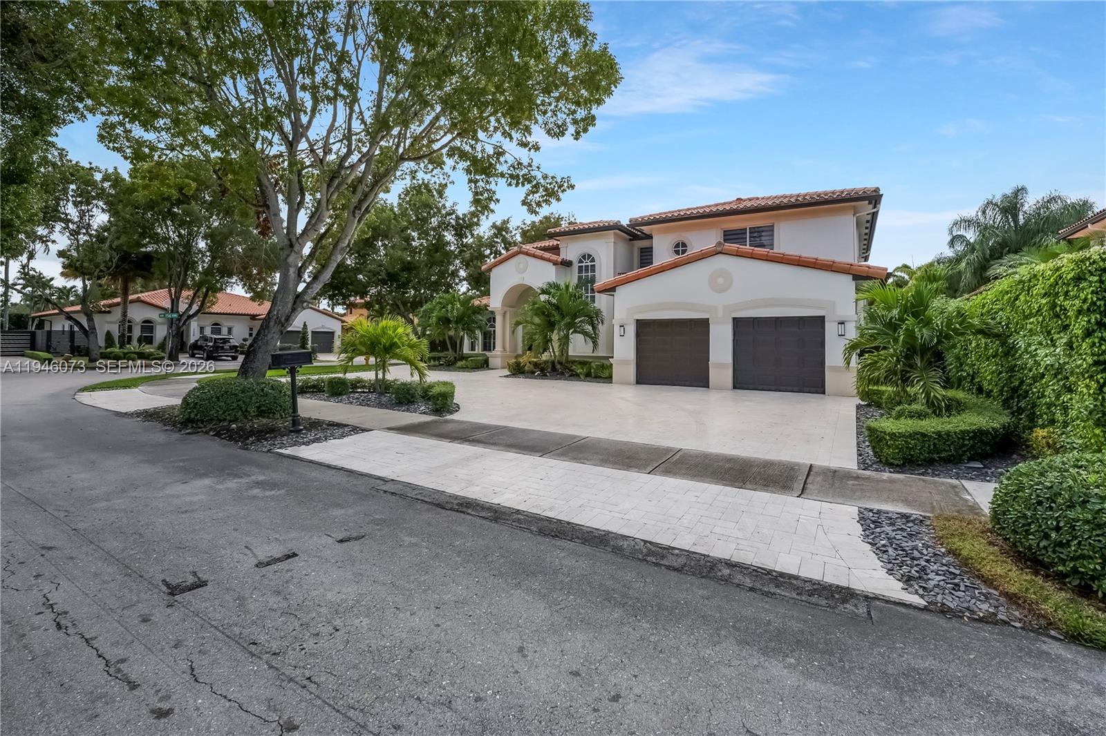 SILVERCREST LAKE ESTATES - Residential