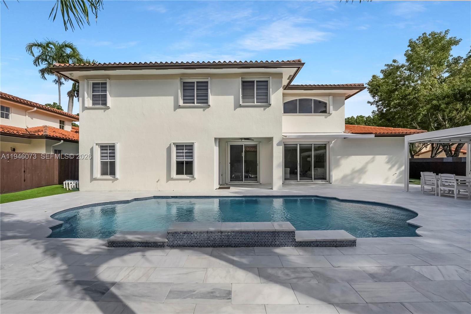 SILVERCREST LAKE ESTATES - Residential