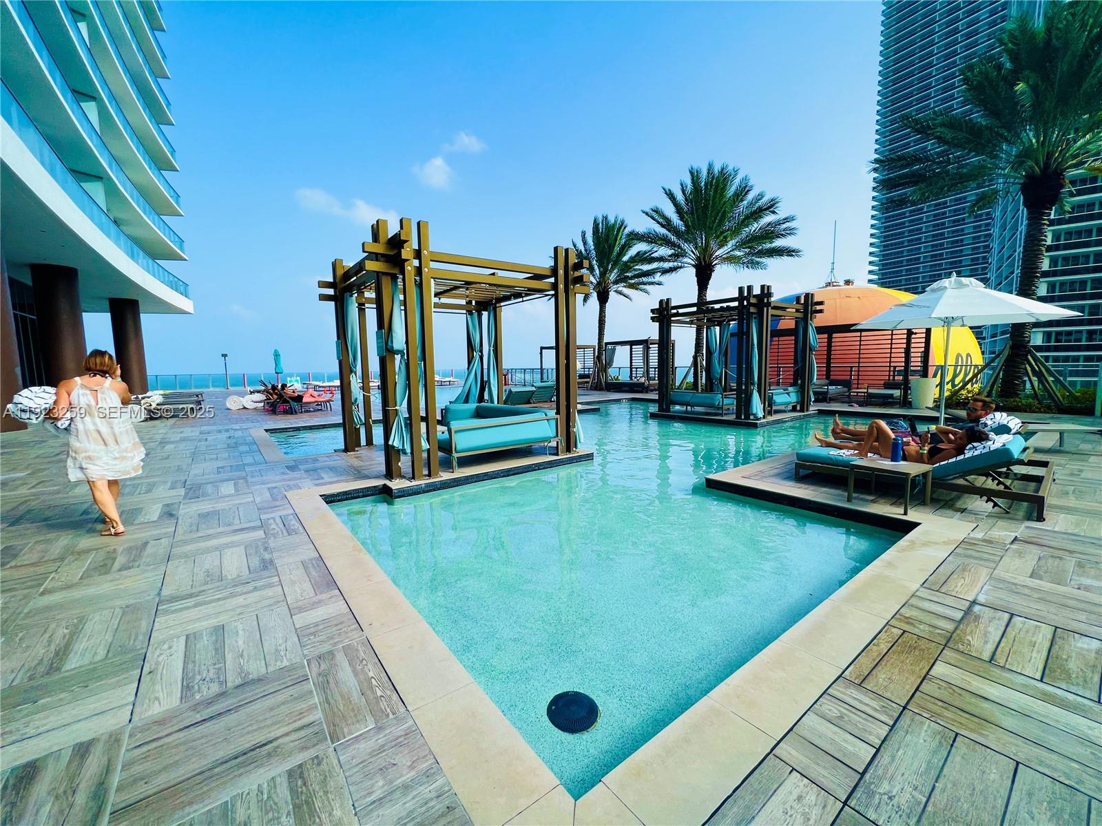 4111 SOUTH OCEAN DRIVE CO - Residential