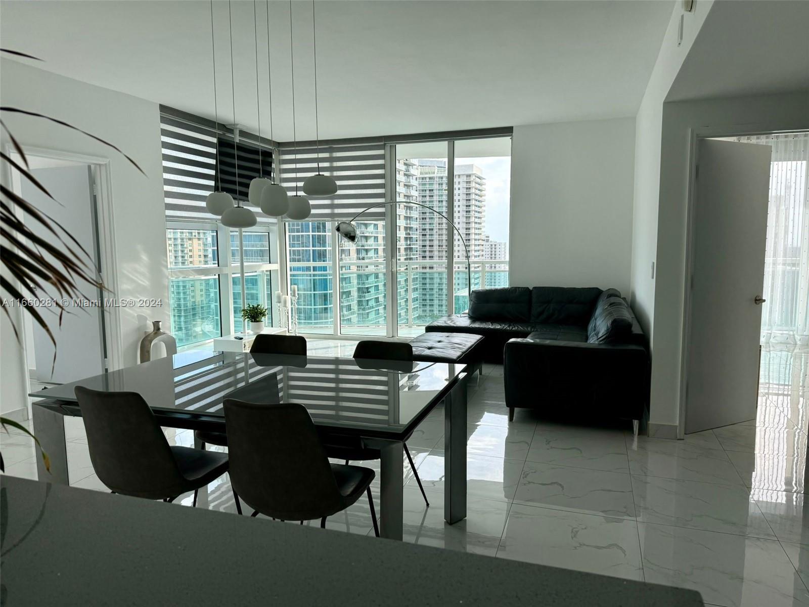 THE PLAZA 901 BRICKELL CO - Residential Lease