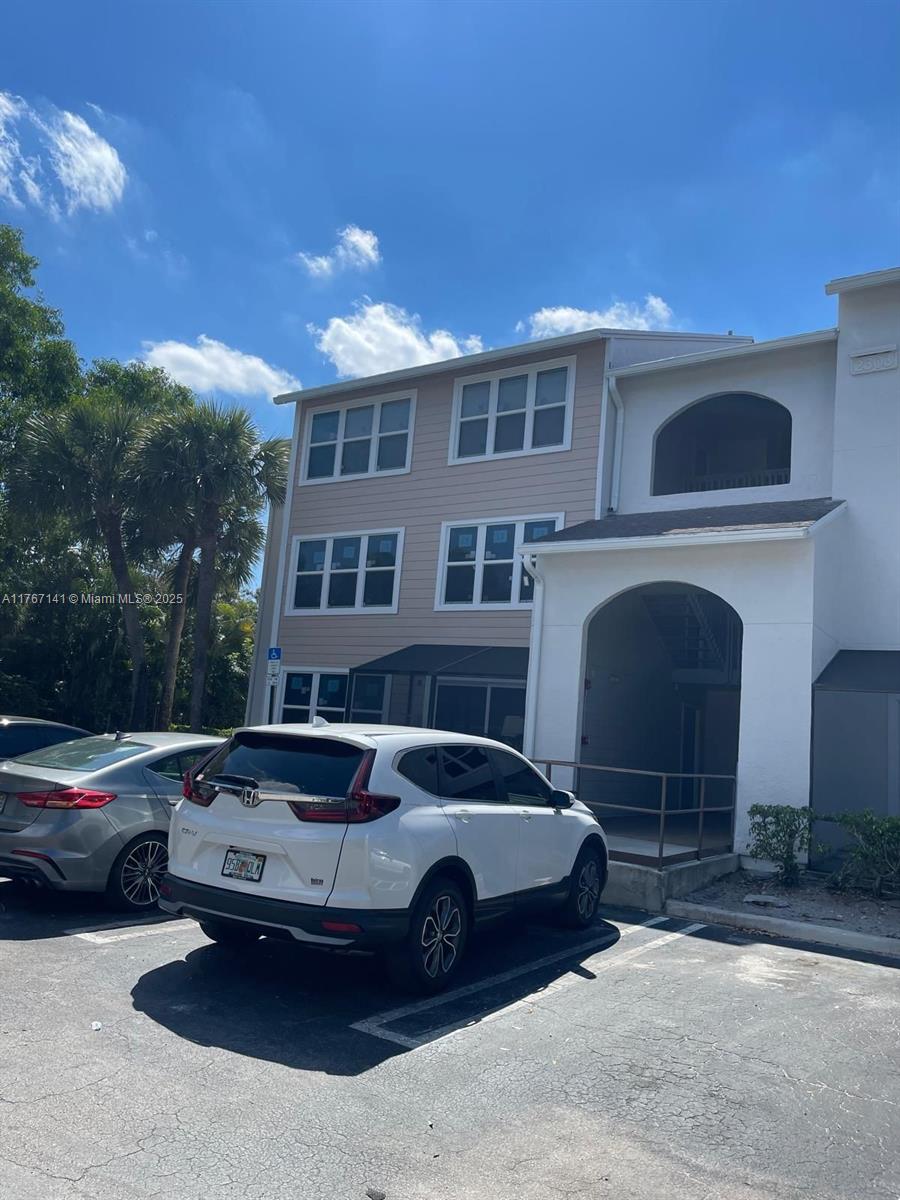 BOYNTON LANDINGS CONDO - Residential Lease