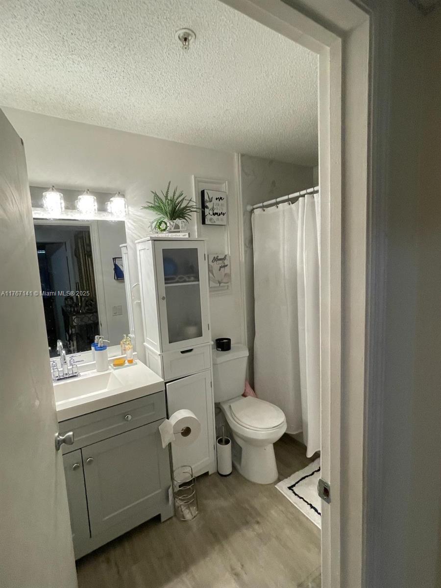 BOYNTON LANDINGS CONDO - Residential Lease