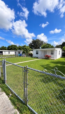 2040 WILMINGTON ST # 0, OPA LOCKA, FL 33054 - Image e262e0aabda2c997d88eb65bbe597879/26660521