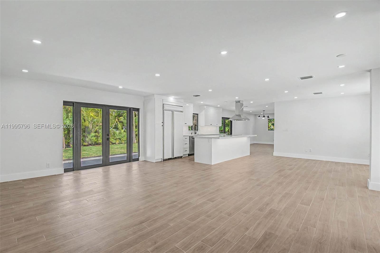 OLD CUTLER WEST SEC 3 - Residential