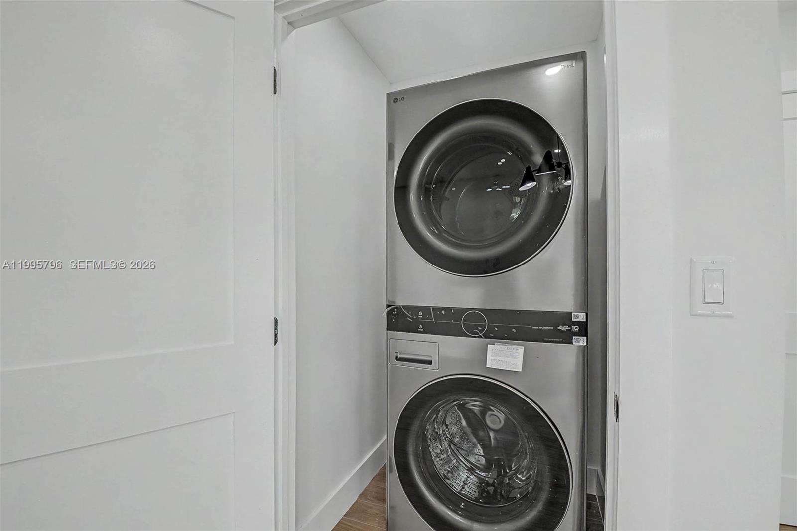 OLD CUTLER WEST SEC 3 - Residential