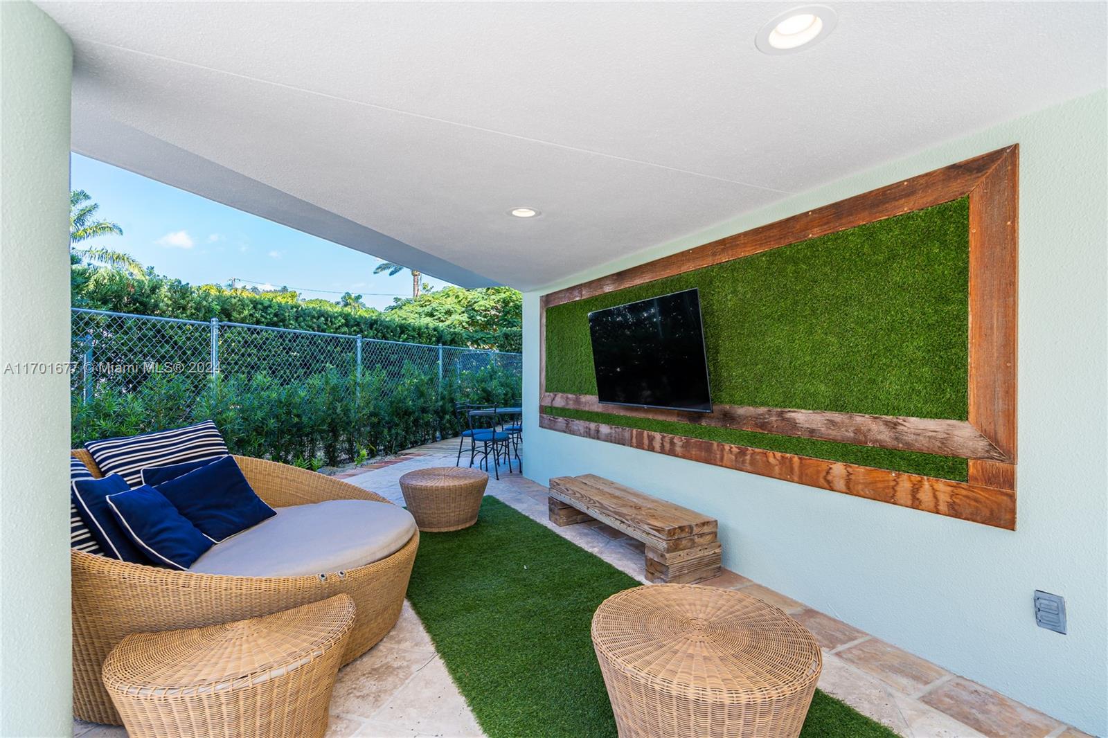 ROCKERMAN HEIGHTS - Residential Lease