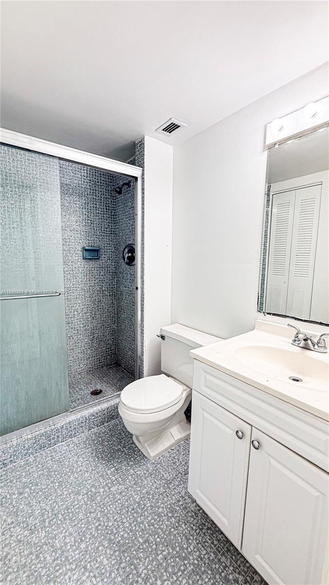 BUCKLEY TOWERS CONDO - EA - Residential