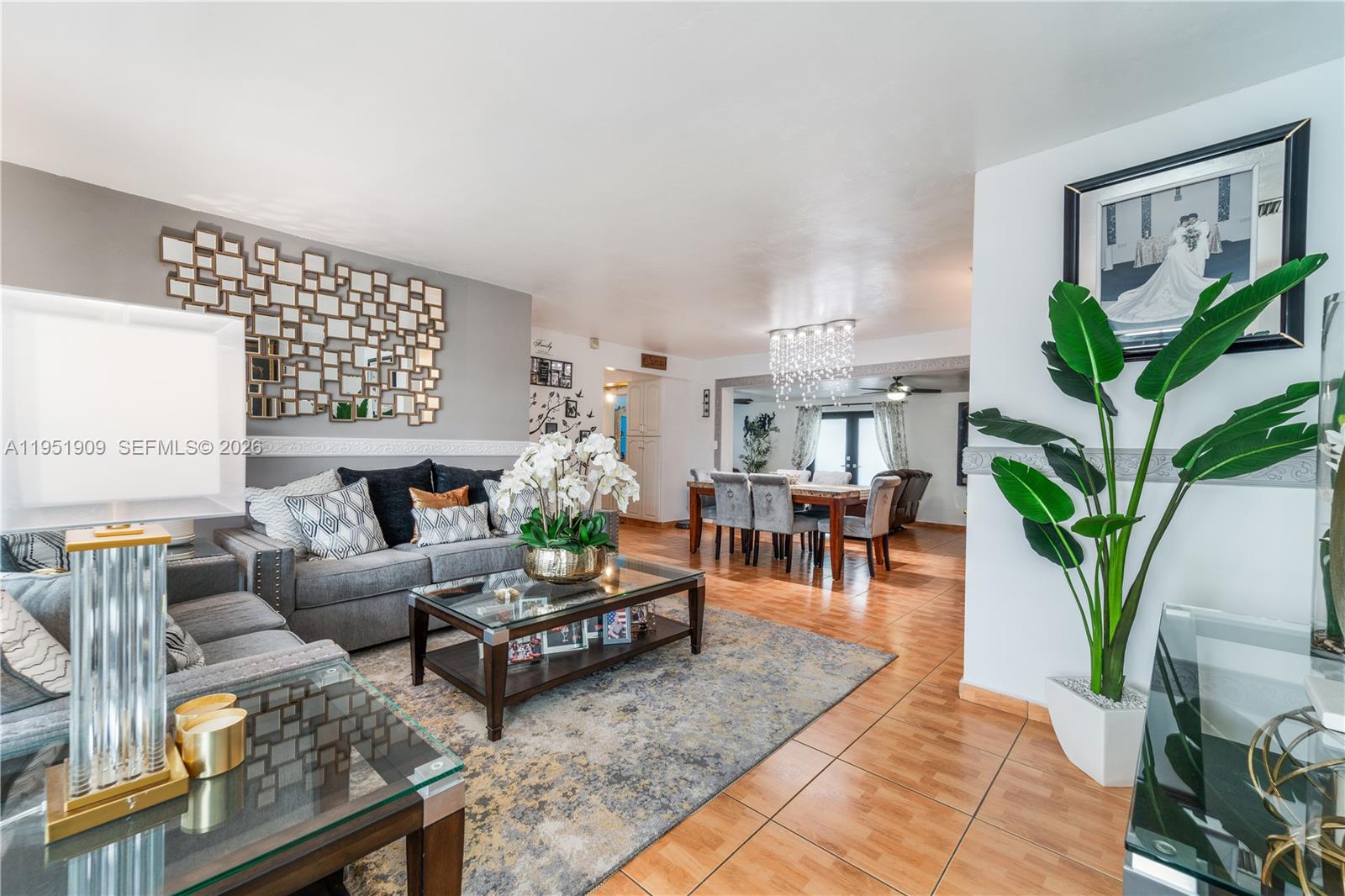 PALM SPRINGS LAKES 2ND AD - Residential