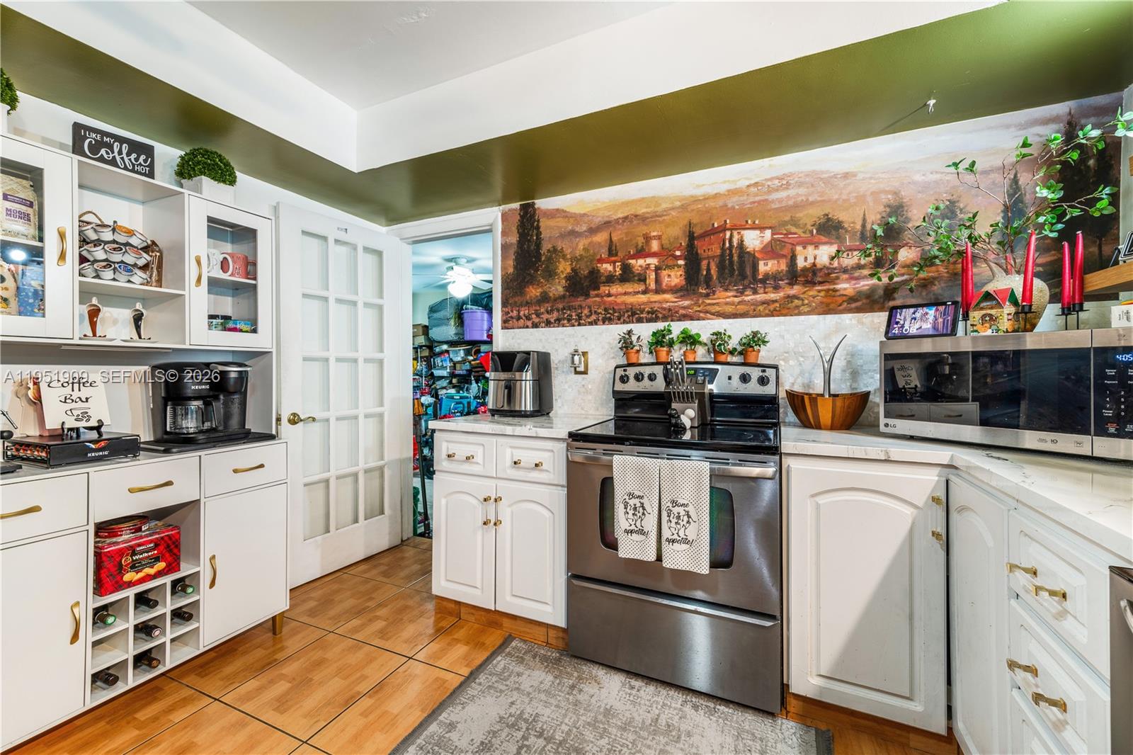 PALM SPRINGS LAKES 2ND AD - Residential