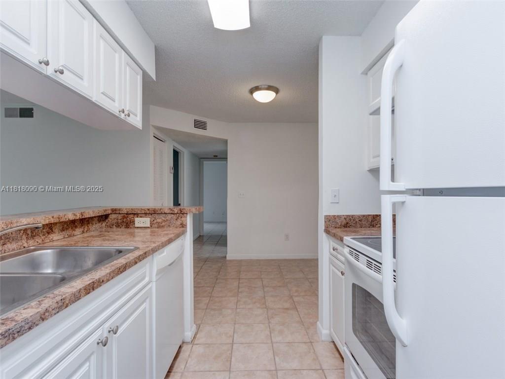 ROYAL POINCIANA CONDO - Residential