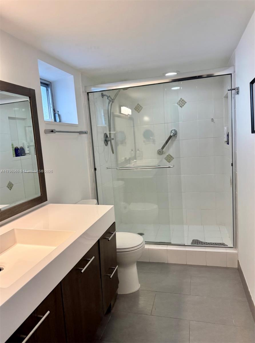 Eden Isles Condominium - Residential