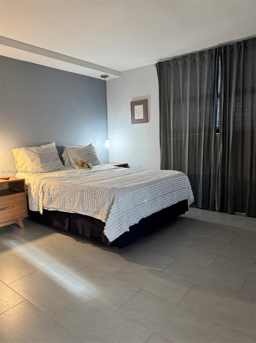 Eden Isles Condominium - Residential